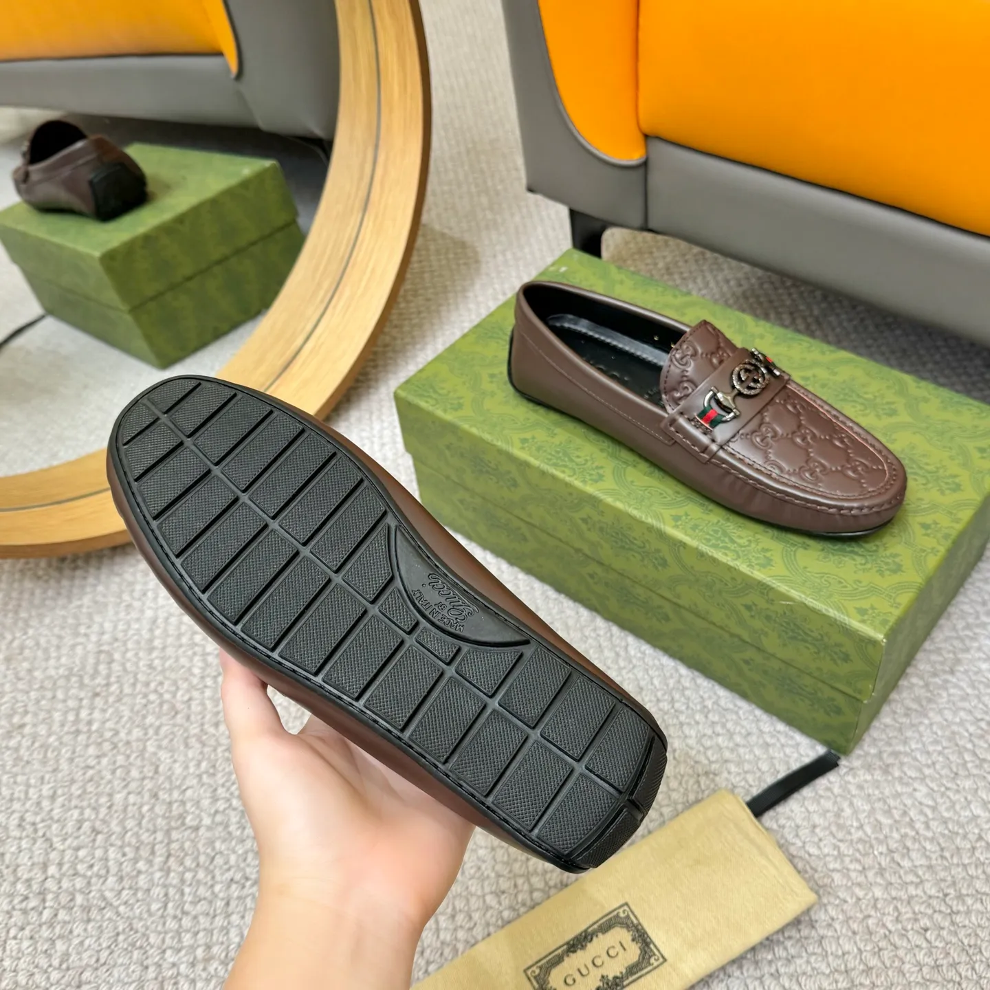 Men's shoes 💰420 (Yangli) Gucci* - the top version of Gucci classic beanie shoes! It is made of imported original cowhide and has a comfortable first layer of sheepskin lining! Original wear-resistant rubber outsole! High quality products! Size 38-46, with shoe dial, cloth bag, card